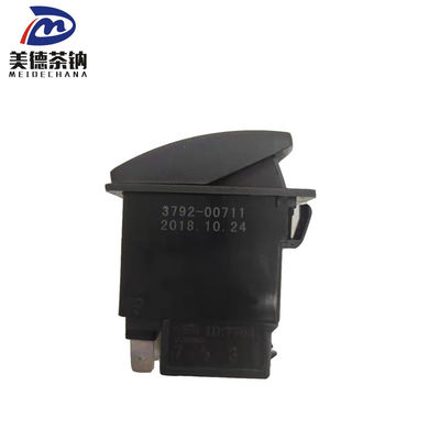 Interruptor de rodaje de lámparas de compartimiento de doble fila 3792-00711 Garantizado por el fabricante original