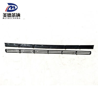 Solicitud del cliente Banda decorativa superior para la máscara de enfriamiento 5302312-E98A Amplio uso