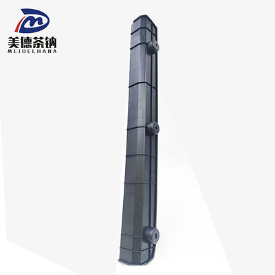 Largura Largura personalizada Capa del tanque de combustible superior de plástico para piezas de camión FAW Ampliamente utilizado