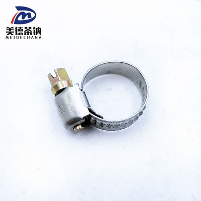 Clampada de acero inoxidable para camiones para tubos pesados 3506407-1500 Solicitud del cliente